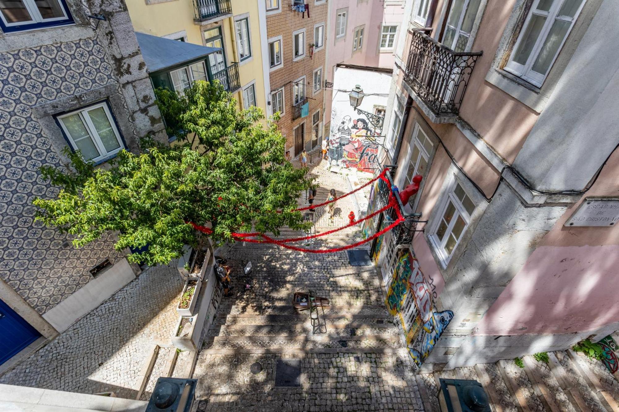 Apartment Gralhas Lissabon